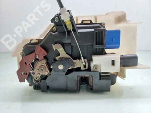 Used Front left lock VW TOUAREG (7LA, 7L6, 7L7) 5.0 V10 TDI (313 hp) 9653673