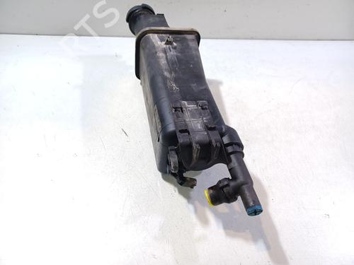 expansion-tank-bmw-3-touring-e46-1999-2000-2001-2002-2003-2004-2005-33887004 main image