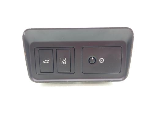 Used Switch LAND ROVER DISCOVERY SPORT (L550) 2.0 D (150 hp) 19322654