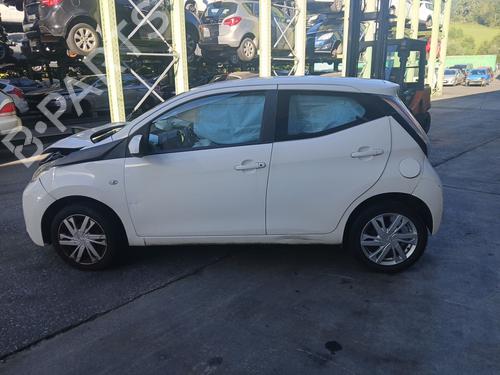 Left front seat TOYOTA AYGO (_B4_)  | BP29421906C15 