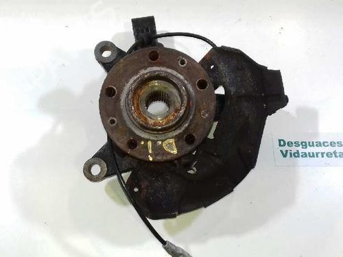 Used Left front steering knuckle PEUGEOT EXPERT Van (VF3A_, VF3U_, VF3X_) [2007-2025]  4669329