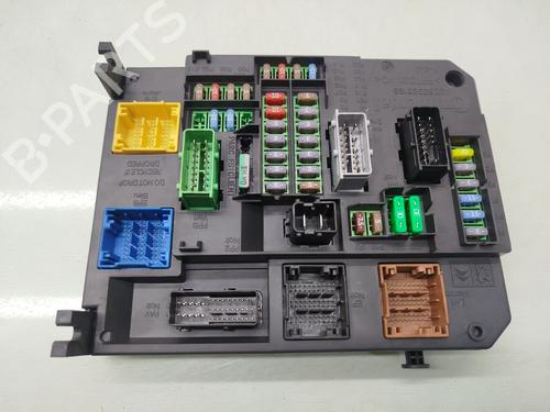 fuse-box-citroen-c4-ii-nc_-2009-35802095 main image