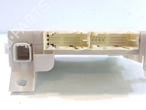 Fuse box TOYOTA YARIS (_P13_) 1.4 D (NLP130_, NLP130) | BP29544546E1 