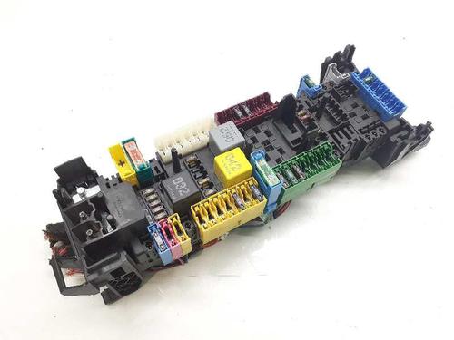 Used Fuse box MERCEDES-BENZ VITO Mixto (Double Cabin) (W447) [2014-2025]  9736901