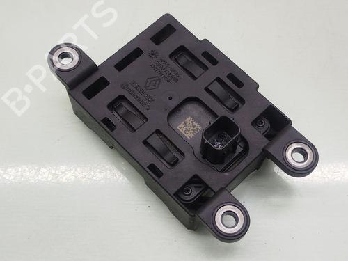 Used Electronic module Electronic module DACIA SANDERO III 1.0 TCe 90 (91 hp) 33000617 33000617