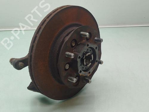 Used Right front steering knuckle NISSAN PICK UP (D22) 2.5 D 4WD (83 hp) 29133151