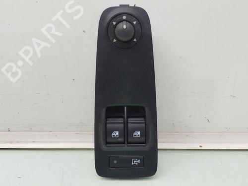 Used Left front window switch FIAT DUCATO Van (250_) 150 Multijet 2,3 D (148 hp) 30688351