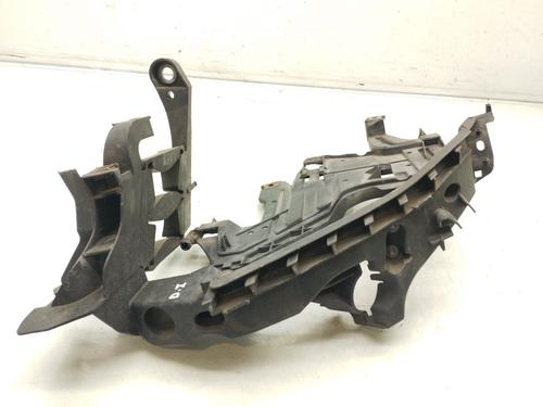 Venstre forlygtestøtte Venstre forlygtestøtte AUDI A4 B8 (8K2) 2.0 TDI (143 hp) 33812247 33812247