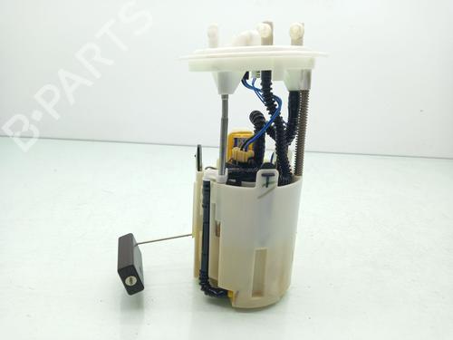 Used Fuel pump MERCEDES-BENZ VIANO (W639) CDI 3.0 (639.811, 639.813, 639.815) (204 hp) 17522982
