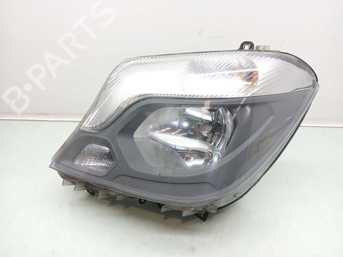 Used Left headlight Left headlight MERCEDES-BENZ SPRINTER 3,5-t Platform/Chassis (B906) 316 CDI (906.131, 906.133, 906.135, 906.231, 906.233,... (163 hp) 32698013 32698013