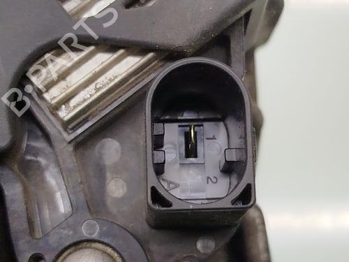 alternator-land-rover-range-rover-evoque-l538-2011-2012-2013-2014-2015-2016-2017-2018-2019-33929428 main image