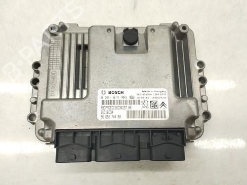 engine-control-unit-ecu-citroen-c4-picasso-i-mpv-ud_-2006-2007-2008-2009-2010-2011-2012-2013-2014-2015-33016463 main image