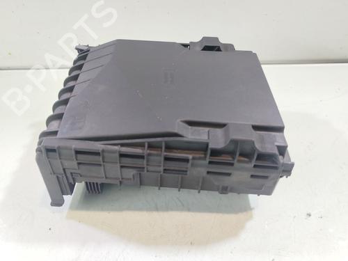 Used Fuse box AUDI A3 (8P1) 2.0 TDI (170 hp) 30352275