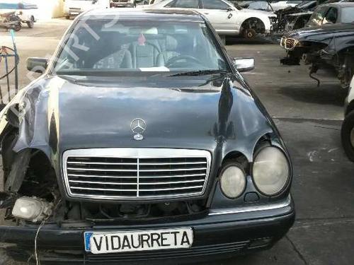 MERCEDES-BENZ E-CLASS (W210) E 300 Turbo-D (210.025) (177 hp) 129677