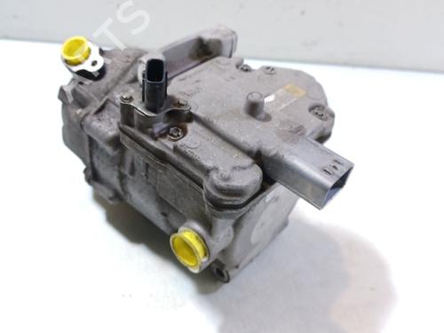 Used AC compressor AC compressor TOYOTA AURIS (_E18_) 1.8 Hybrid (ZWE186_, ZWE186R) (136 hp) 32043518 32043518