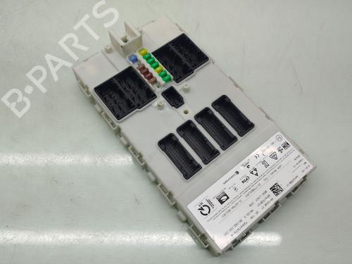 Used Fuse box BMW X1 (F48) sDrive 18 d (150 hp) 26712172