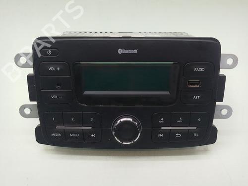 Used Radio DACIA SANDERO II TCe 90 (B8M1, B8MA, B8AC) (90 hp) 30058755