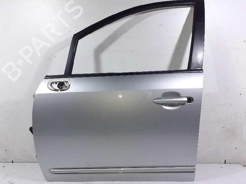 Used Left front door KIA CARENS II MPV (FJ) 2.0 CRDi (113 hp) 8253363