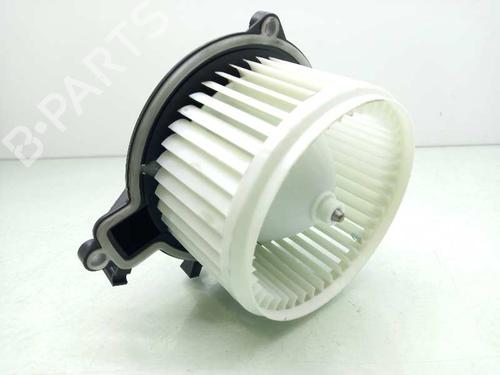 Ventilator motor IVECO DAILY VI Van 33S14, 35S14, 35C14, 42S14 (136 hp) 17617948