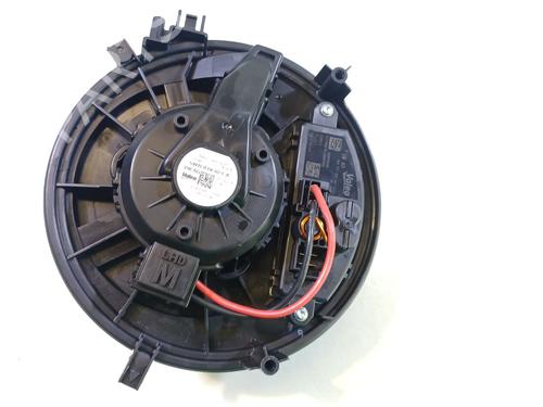 Heater blower motor AUDI Q3 (F3B) 35 TDI | BP29329797M62