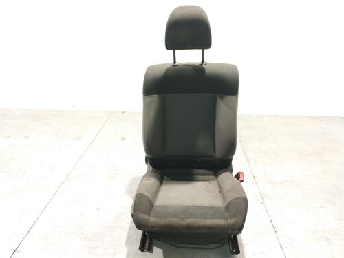 Used Right front seat CITROËN C4 CACTUS 1.2 VTi 82 (82 hp) 19340120