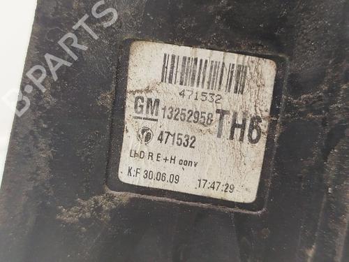 Right mirror OPEL ZAFIRA / ZAFIRA FAMILY B (A05) 1.7 CDTI (M75) | BP24635964C27 