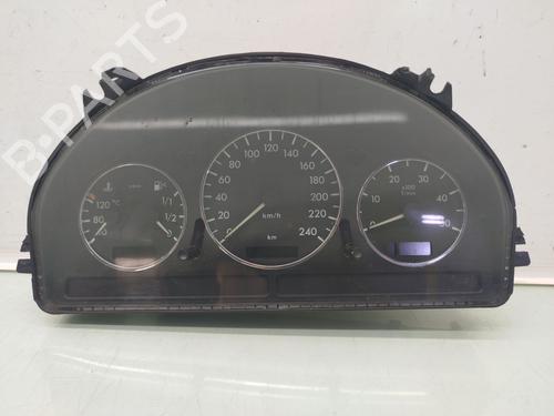 Used Instrument cluster MERCEDES-BENZ M-CLASS (W163) ML 270 CDI (163.113) (163 hp) 23904094