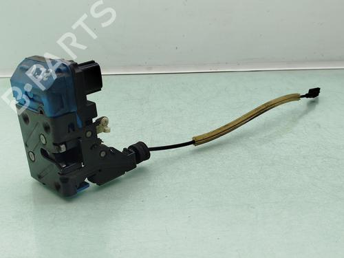 Used Front left lock VOLVO S60 I (384) D5 (163 hp) 24538825