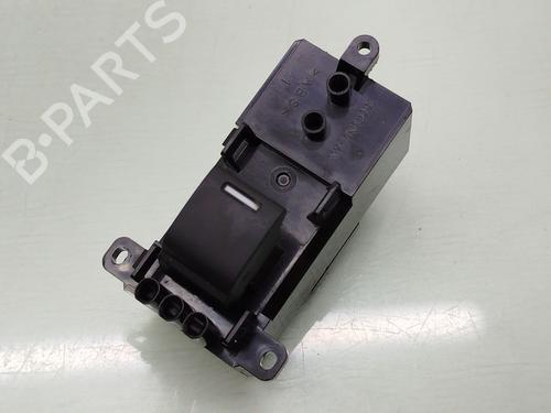 Used Right rear window switch Right rear window switch HONDA JAZZ IV (GK_) 1.3 (102 hp) 35953656 35953656