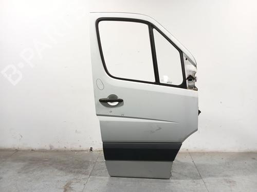 Used Right front door Right front door 37233762 37233762