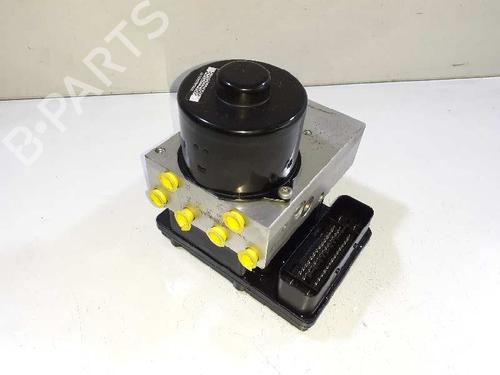 Used ABS pump ABS pump PORSCHE CAYENNE (9PA) Turbo 4.5 (450 hp) 7664864 7664864