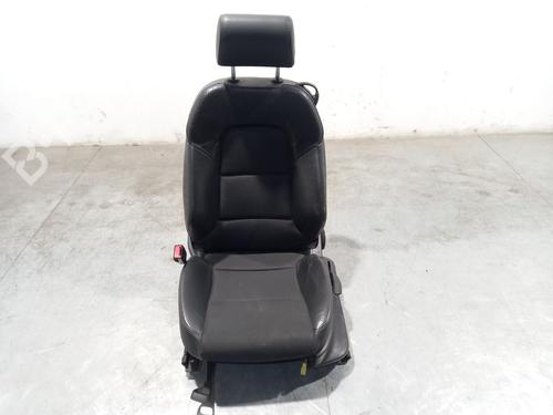 Used Left front seat Left front seat AUDI A3 (8P1) 2.0 TDI 16V (140 hp) 33812213 33812213