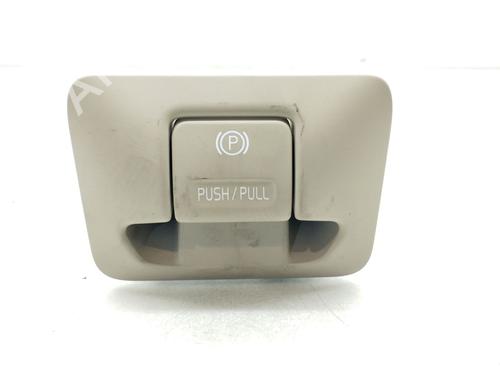 switch-volvo-xc60-i-suv-156-2008-2009-2010-2011-2012-2013-2014-2015-2016-2017-2018-32019208 main image