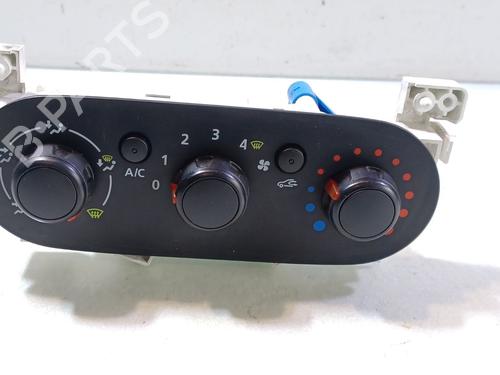 climate-control-opel-vivaro-b-van-x82-2014-2015-2016-2017-2018-2019-2020-33216988 main image