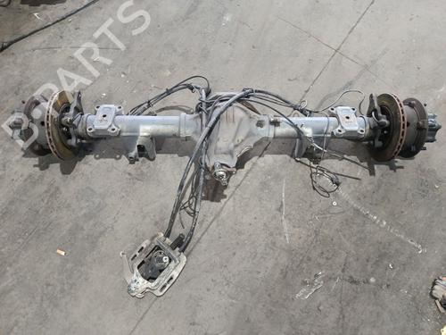 Used Rear axle Rear axle MERCEDES-BENZ SPRINTER 4-t Bus (B904) 416 CDI (904.662, 904.663) (156 hp) 34448568 34448568