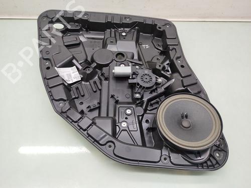 Alzacristallo posteriore sinistro Alzacristallo posteriore sinistro MERCEDES-BENZ GLA (H247) GLA 220 d 4-matic (247.715) (190 hp) 35945854 35945854