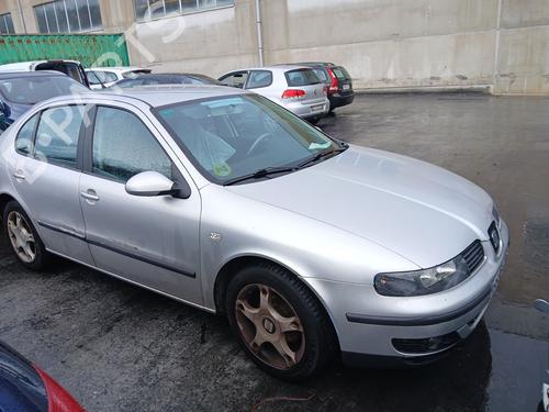 Right headlight SEAT LEON (1M1) 1.6 16 V | BP33841205C29  - Image 6