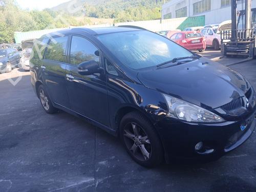 Right front door MITSUBISHI GRANDIS (NA_W) 2.0 DI-D (NA8W) | BP30790726C3