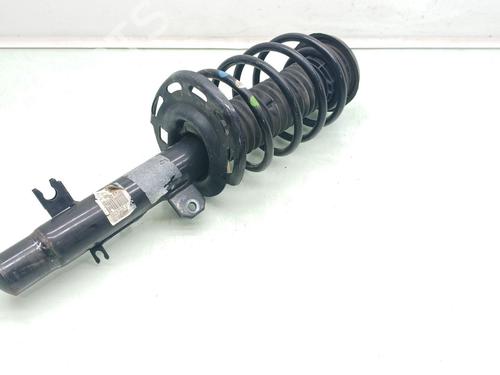 Used Right front shock absorber Right front shock absorber CITROËN C3 III (SX) 1.2 PURETECH 82 (82 hp) 33325972 33325972