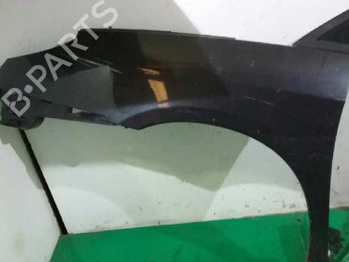 Used Left front fenders CITROËN C8 (EA_, EB_) 2.2 HDi (128 hp) 1302570