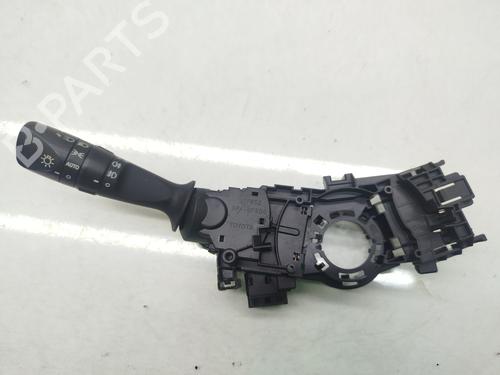 Used Headlight switch TOYOTA AURIS Estate (_E18_) 1.8 Hybrid (ZWE186_, ZWE186R, ZWE186H) (136 hp) 30259474