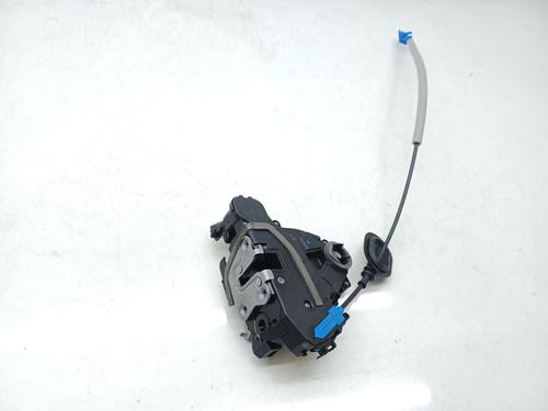 Venstre fortil lås MERCEDES-BENZ CITAN Box Body/MPV (W420) eCITAN (420.693, 420.695) (122 hp) 31599161