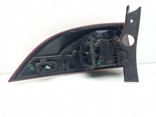 Right taillight RENAULT CLIO IV Grandtour (KH_) 1.5 dCi 90 (KHN3, KHN4) | BP14480394C35 