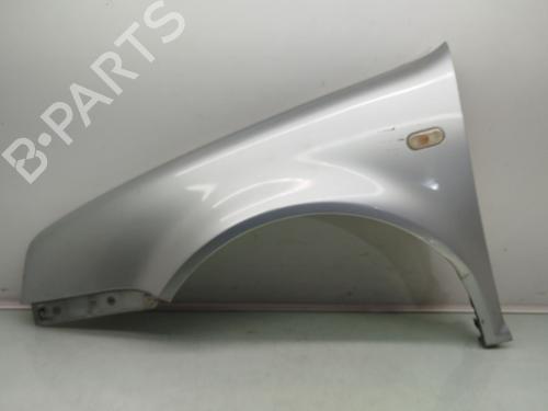 Guarda-lamas esquerdo VW GOLF IV (1J1) 1.8 T (150 hp) 32027828