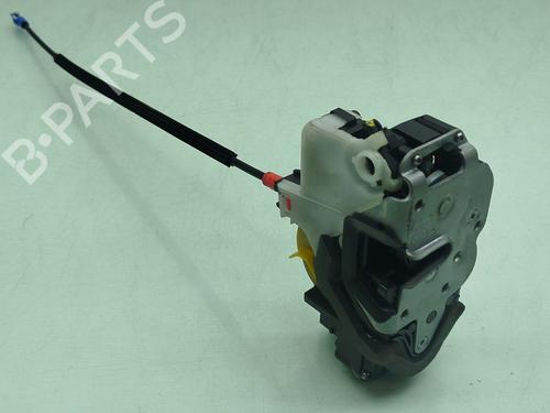 Used Front left lock OPEL ZAFIRA TOURER C (P12) 1.6 CDTI (75) (120 hp) 25626682
