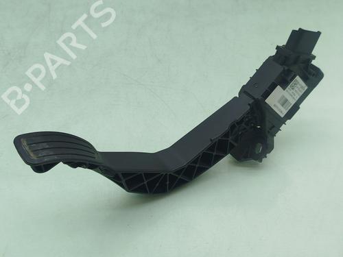 pedal-opel-mokka-2020-33012869 main image