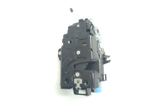 Used Front left lock VW GOLF V (1K1) [2003-2010]  17313735