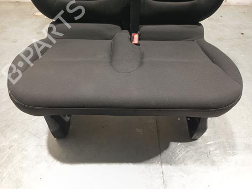 Right front seat RENAULT TRAFIC III Bus (JG_) 1.6 dCi 125 (JGMH) | BP40107153C16 - Image 2