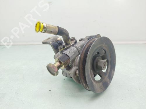 Pompe de direction assistée NISSAN NAVARA (D22) 2.5 D 4x4 (133 hp) 31443338