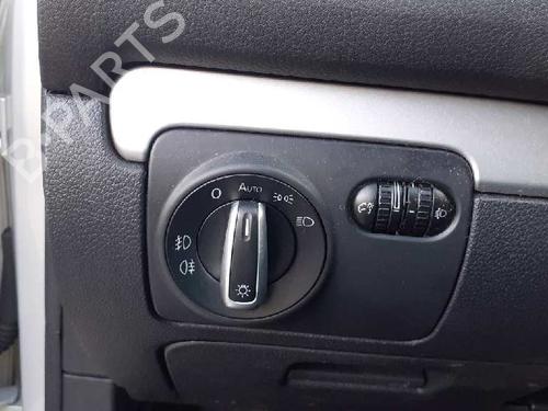 Instrument cluster VW GOLF VI (5K1) 2.0 TDI | BP10083350C47 